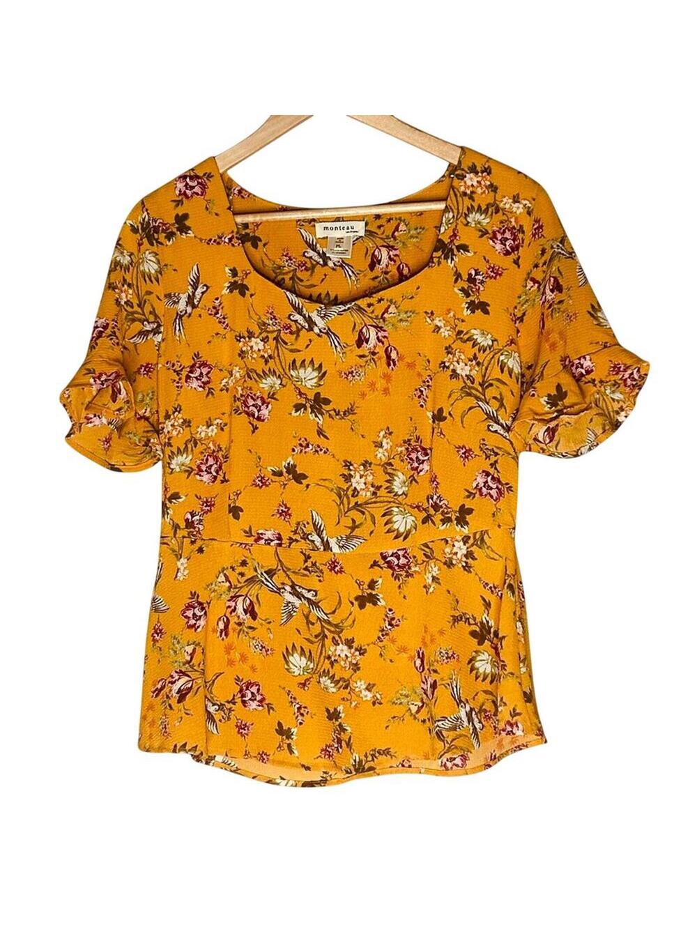 NWOT Monteau Yellow Floral Peplum Top Petite L Short Sleeve Ruffle Sweetheart